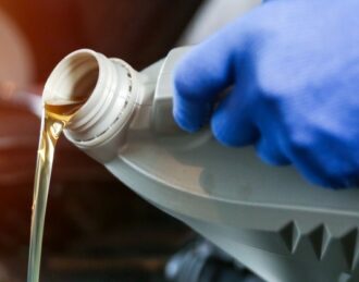 Why Choose A Full Synthetic Oil Change?